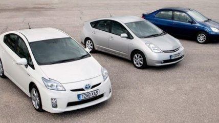 Toyota создадут Prius следующего поколения