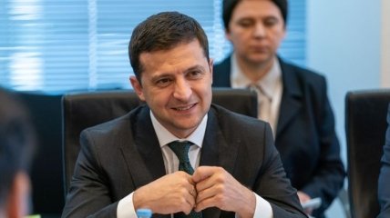"Процесс подготовки займет время": Зеленского попросили отменить ВНО