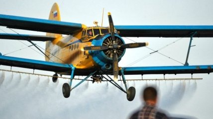 В полях Казахстана упал самолет Ан-2