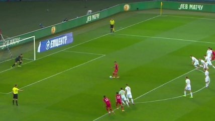 Футболист Бахрейна забил издевательский гол Украине (видео)