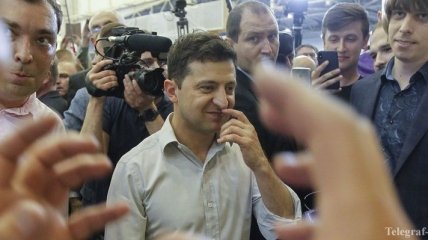 Петиция об отставке Зеленского набрала около 35 тыс голосов