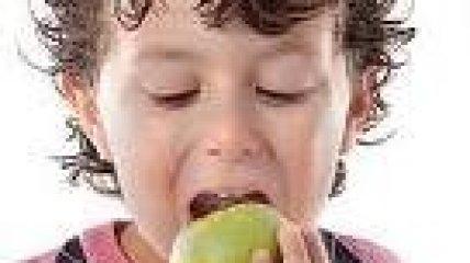 Фрукты не приносят пользы детям-аллергикам?