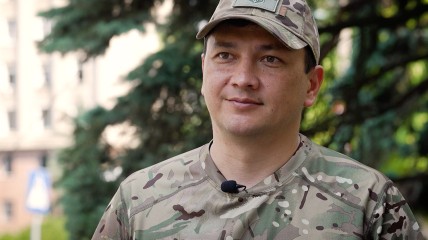 Виталий Ким говорит, что ВСУ важен каждый военнослужащий, поэтому они осторожничают