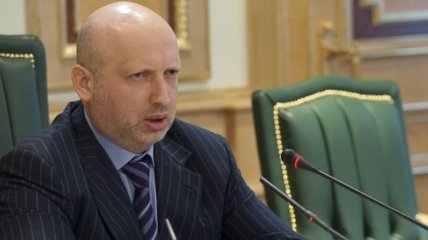 Турчинов созывает круглый стол по ситуации на востоке Украины