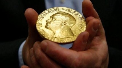 В Стокгольме сегодня вручат Нобелевские премии 