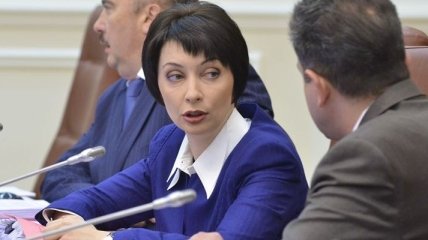 Елена Лукаш: Захват Минюста препятствует возвращению Конституции-2004