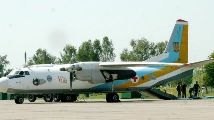 Самолет с украинскими военными летит из России в Одессу