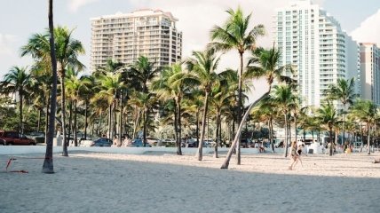 Пляжі Маямі закриють до дня незалежності США