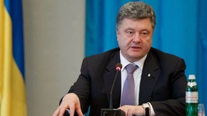 Порошенко и Байден обсудили вопрос гуманитарной помощи для Луганска
