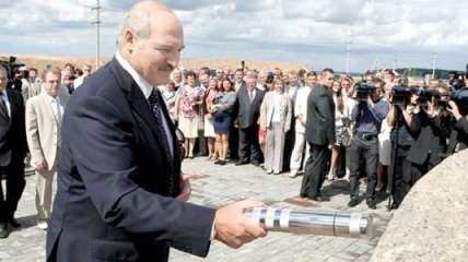 Лукашенко ждет благодарности от потомков за строительство АЭС 