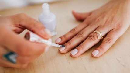 Маникюр Lip Gloss Nails - идеи дизайна ногтей