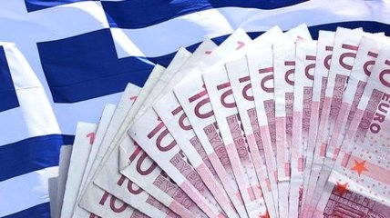 Сотрудники налоговой службы в Греции протестуют против политики экономии