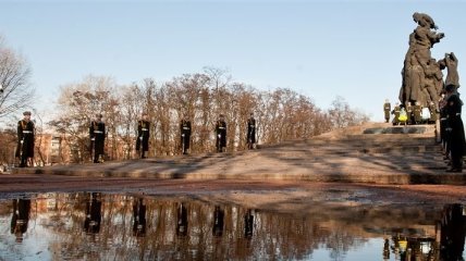 В Киеве сегодня почтят память жертв Бабьего Яра