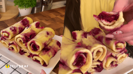 Млинці з вишнею