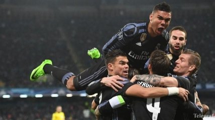 "Реал" обыграл "Наполи" и вышел в 1/4 финала Лиги чемпионов