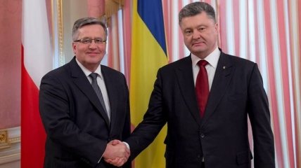 Коморовский уверен, что Украина получит безвизовый режим на Рижском саммите