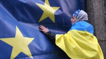 Соцопрос: Хотят ли украинцы в ЕС