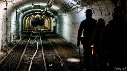 Лишь 4 шахты в Украине работают прибыльно: Гройсман пообещал разобраться