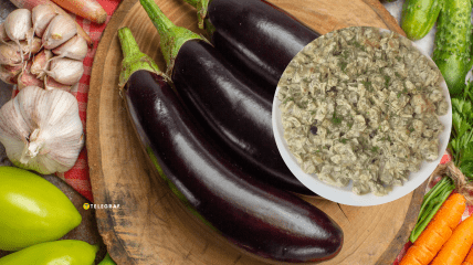 Тушеные баклажаны со сметаной