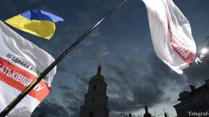 Тимошенко призвала однопартийцев идти к людям 