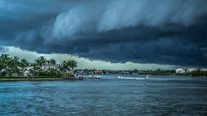 США накрив тропічний шторм "Крістобаль"