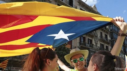 Испания запретил парламенту Каталонии проводить заседание по независимости