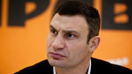 Турчинов призвал Кличко разблокировать работу на 95 округе