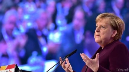 "Зависимая Германия": СМИ раскритиковали внешнюю политику Меркель 