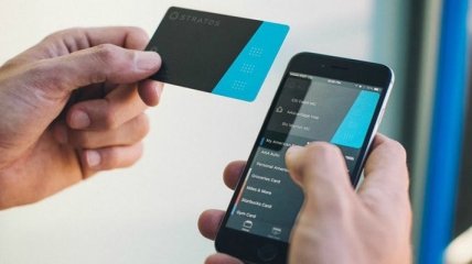 Смарт-карта Stratos для платежей заменит все кредитки