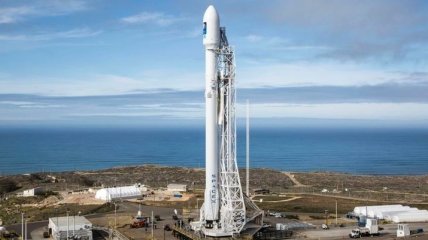 SpaceX подготовился к испытаниям новой ракеты Starship (Видео)