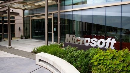 Microsoft уволит 1800 сотрудников