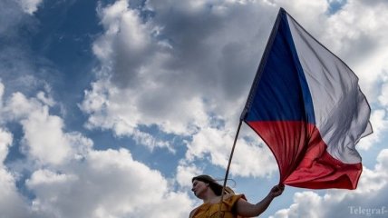 Чехія: лідер правих заявив про імпорт небезпечного м'яса з України, уряд спростовує