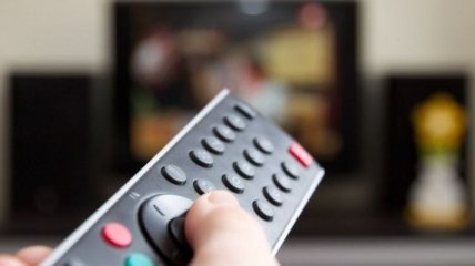 Еще 2 украинских телеканала не транслируют в Крыму