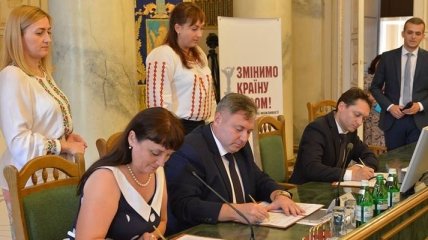 Львовщина и Луганщина заключили соглашение о сотрудничестве