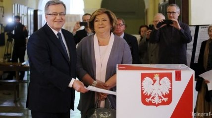 Коморовский и Туск проголосовали на выборах президента Польши