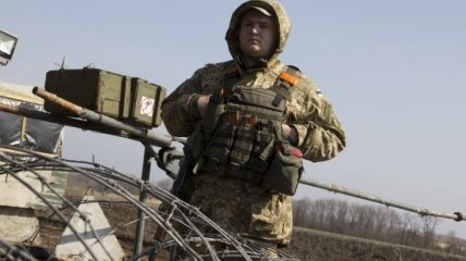 Сутки в АТО: Боевики бьют из минометов и тяжелой артиллерии