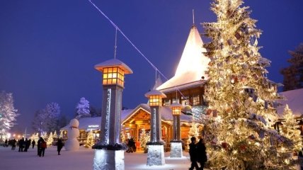 В гостях у сказки: деревня Санта Клауса в Лапландии (Фото)