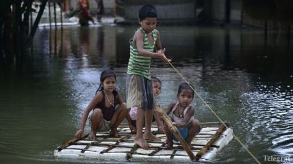 Наводнения в Индии: погибли свыше 80 человек