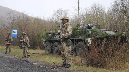 На Донбассе погиб украинский военный, еще четверо пострадали 