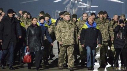 Порошенко: Украина нуждается в консолидации усилий власти