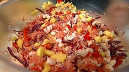 Розовый салат