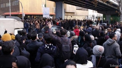 В Иране продолжаются студенческие протесты из-за сбитого самолета МАУ