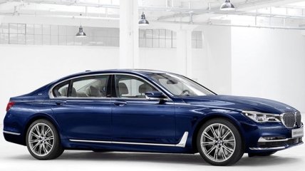BMW выпустила особую "семерку" в честь столетия компании