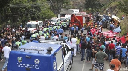 В Гондурасе столкнулись грузовик и автобус: есть погибшие