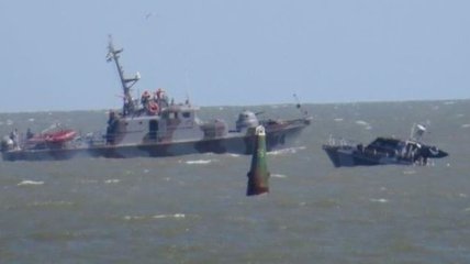 В штабе рассказали, почему взорвался катер пограничников в Азовском море