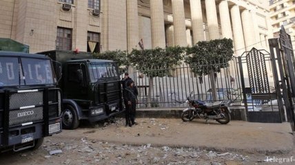 В Каире неизвестные обстреляли полицейский патруль