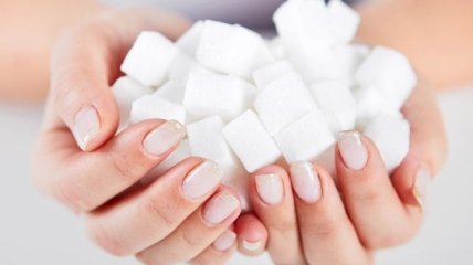 Названа суточная норма сахара для детей