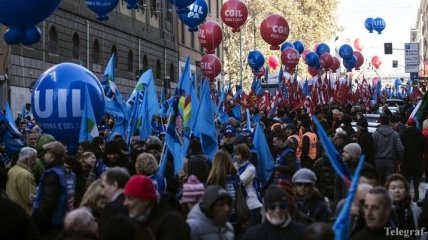 Профсоюзы Италии протестуют против трудовых реформ