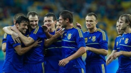Украина рекордно громит Сан-Марино - 9:0