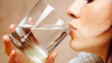 Почему медики советуют кипятить воду только один раз